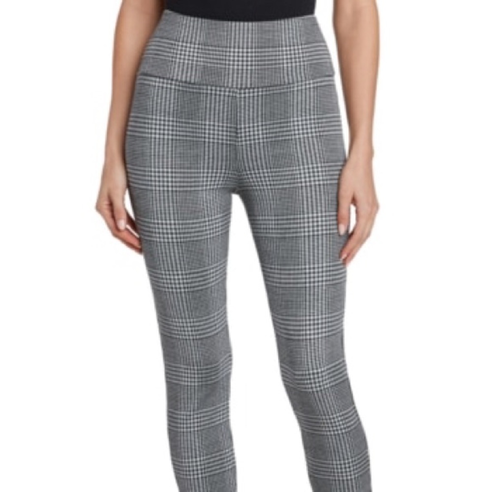 La classe couture houndstooth plaid pant / legging
